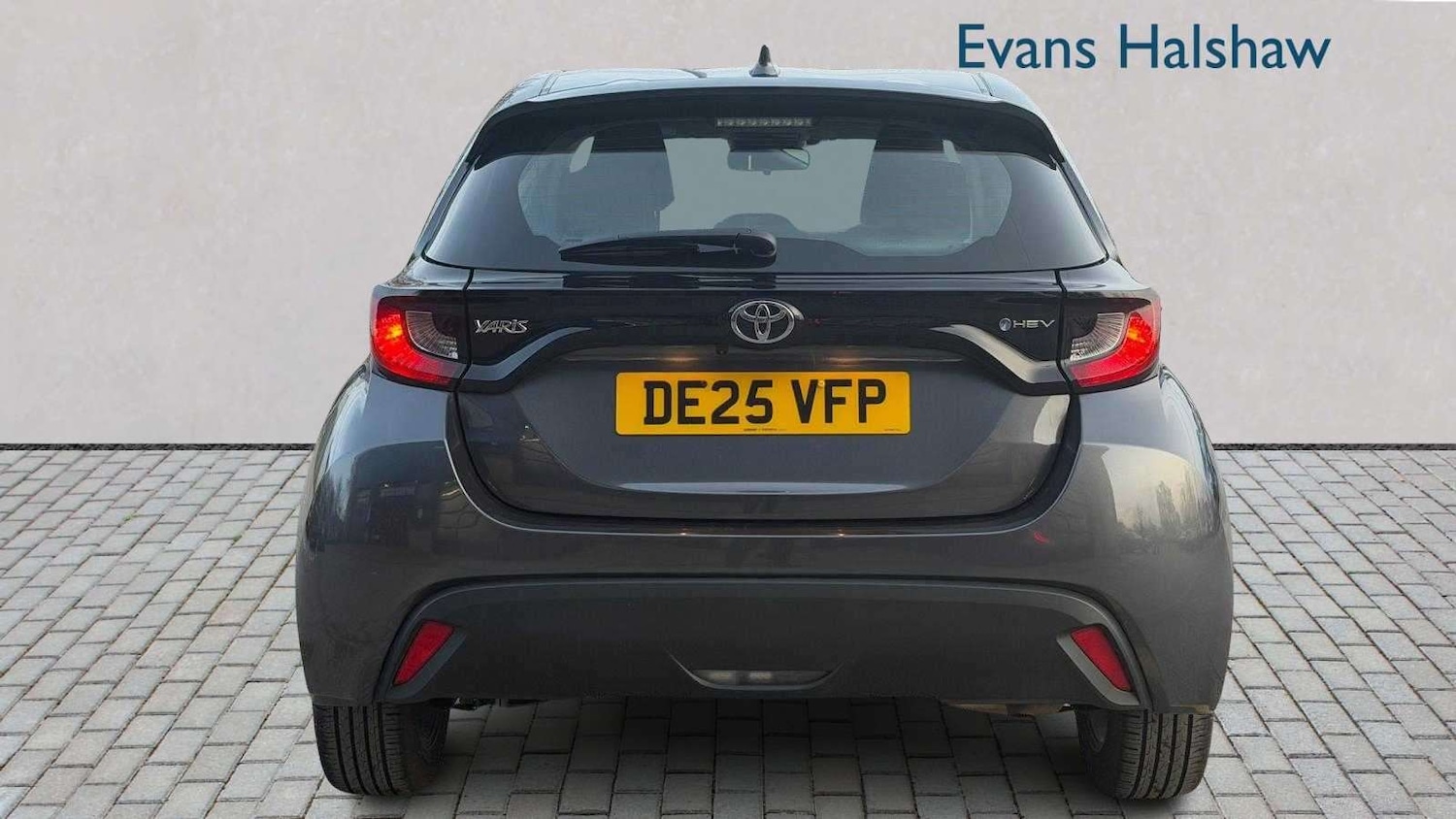 Used Toyota Yaris for sale - 77862212: Photo 5