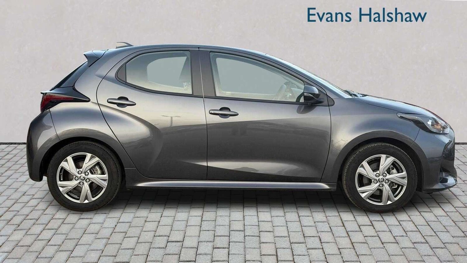 Used Toyota Yaris for sale - 77862212: Photo 6