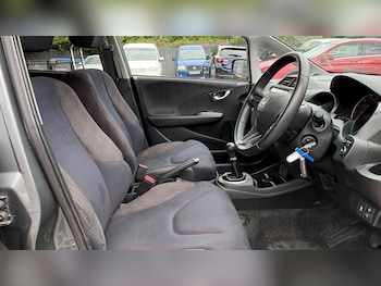 Used Honda Jazz 2014 for sale - 78639516: Photo
