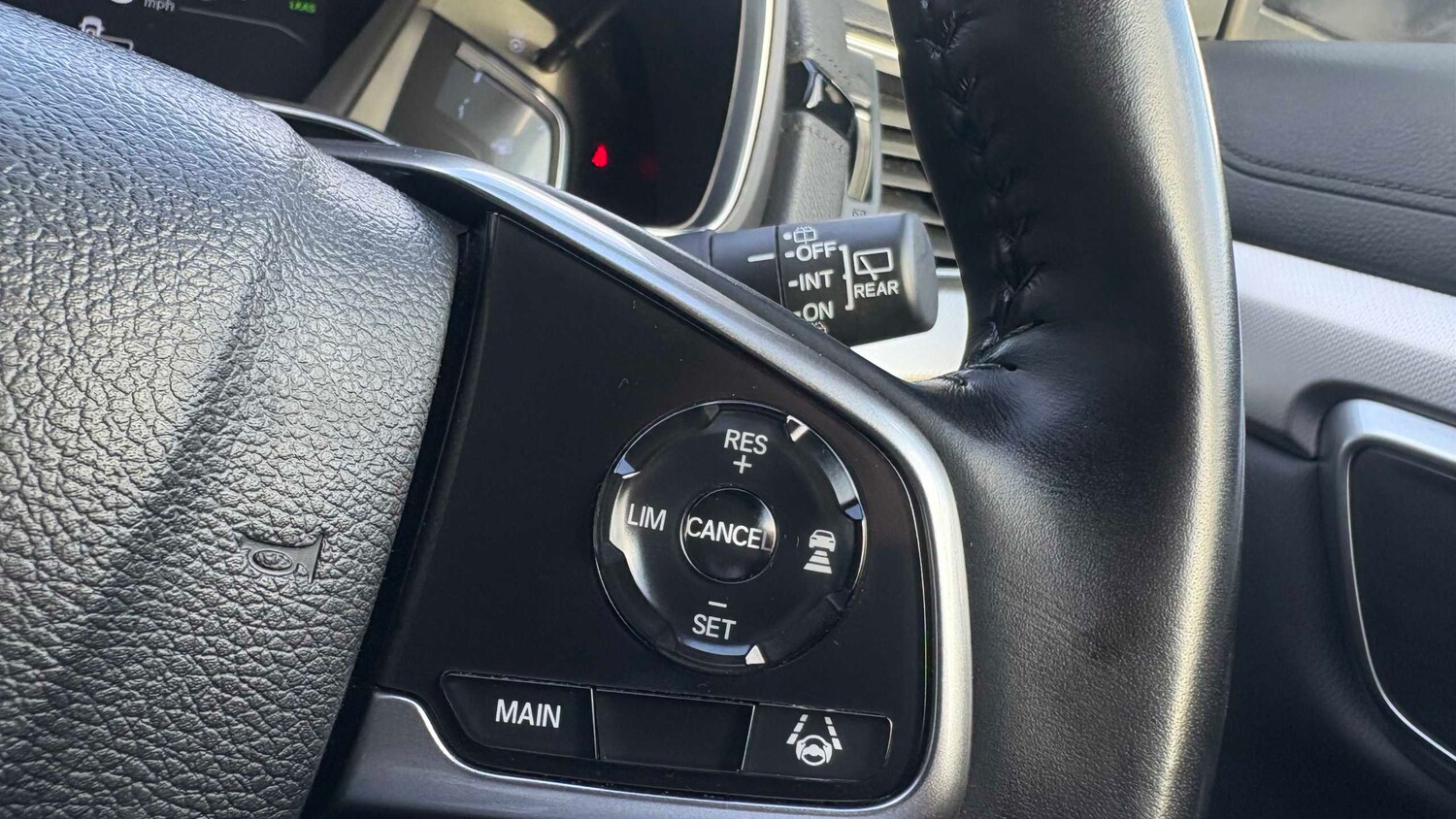 Used Honda CR-V 2023 for sale - 77857326: Photo 18