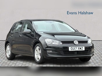 Used Volkswagen Golf 2017 for sale - 79523775: Photo