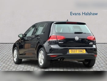 Used Volkswagen Golf 2017 for sale - 79523775: Photo