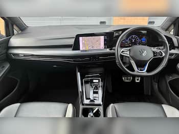 Used Volkswagen Golf 2023 for sale - 79745407: Photo
