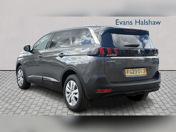 Used Peugeot 5008 2023 for sale - 78564394: Photo