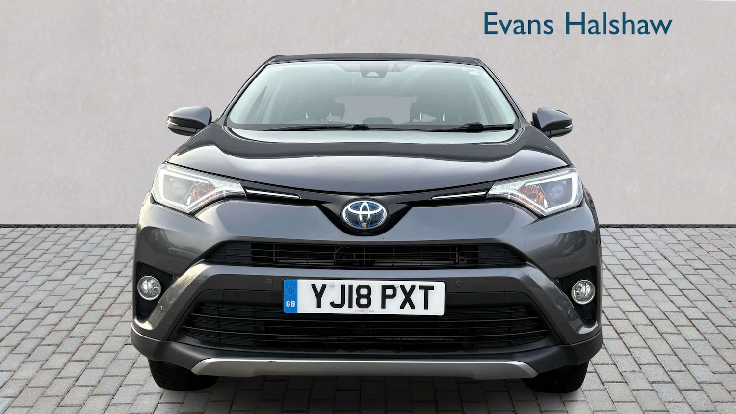 Used Toyota RAV4 2018 for sale - 77972639: Photo 7