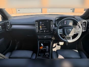 Used Volvo XC40 2020 for sale - 79637514: Photo