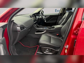 Used Jaguar F-Pace 2020 for sale - 78774712: Photo