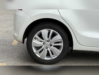 Used Suzuki Swift 2019 for sale - 78321832: Photo