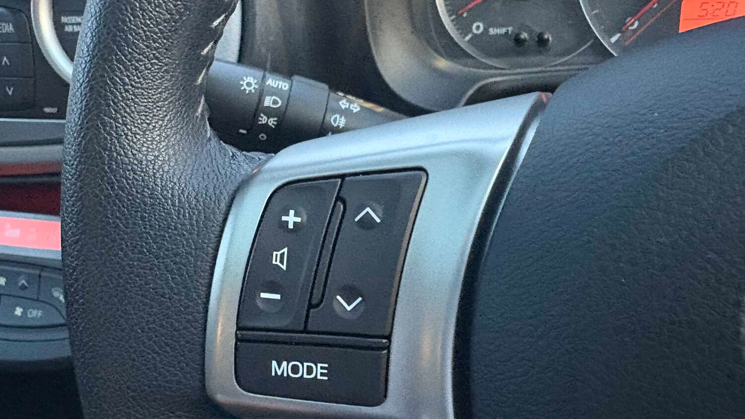 Used Toyota Yaris for sale - 77859319: Photo 16