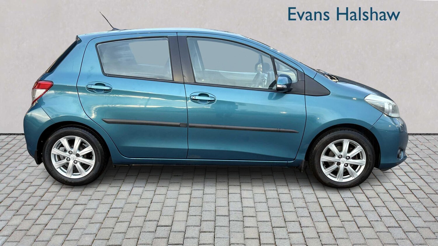 Used Toyota Yaris for sale - 77859319: Photo 6