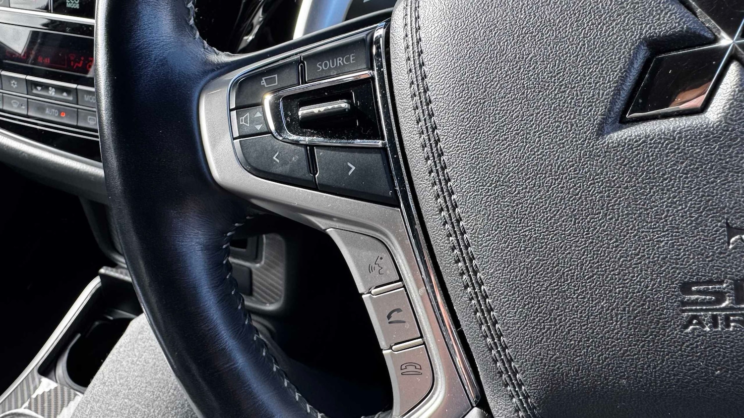 Used Mitsubishi Outlander for sale - 78052368: Photo 12