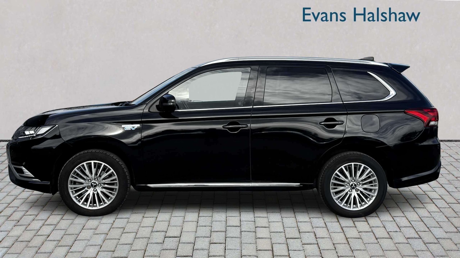 Used Mitsubishi Outlander for sale - 78052368: Photo 3