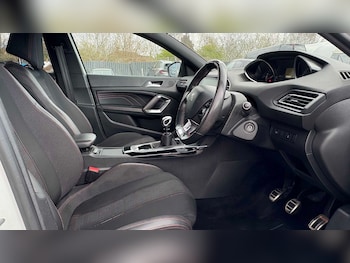 Used Peugeot 308 2018 for sale - 78037553: Photo