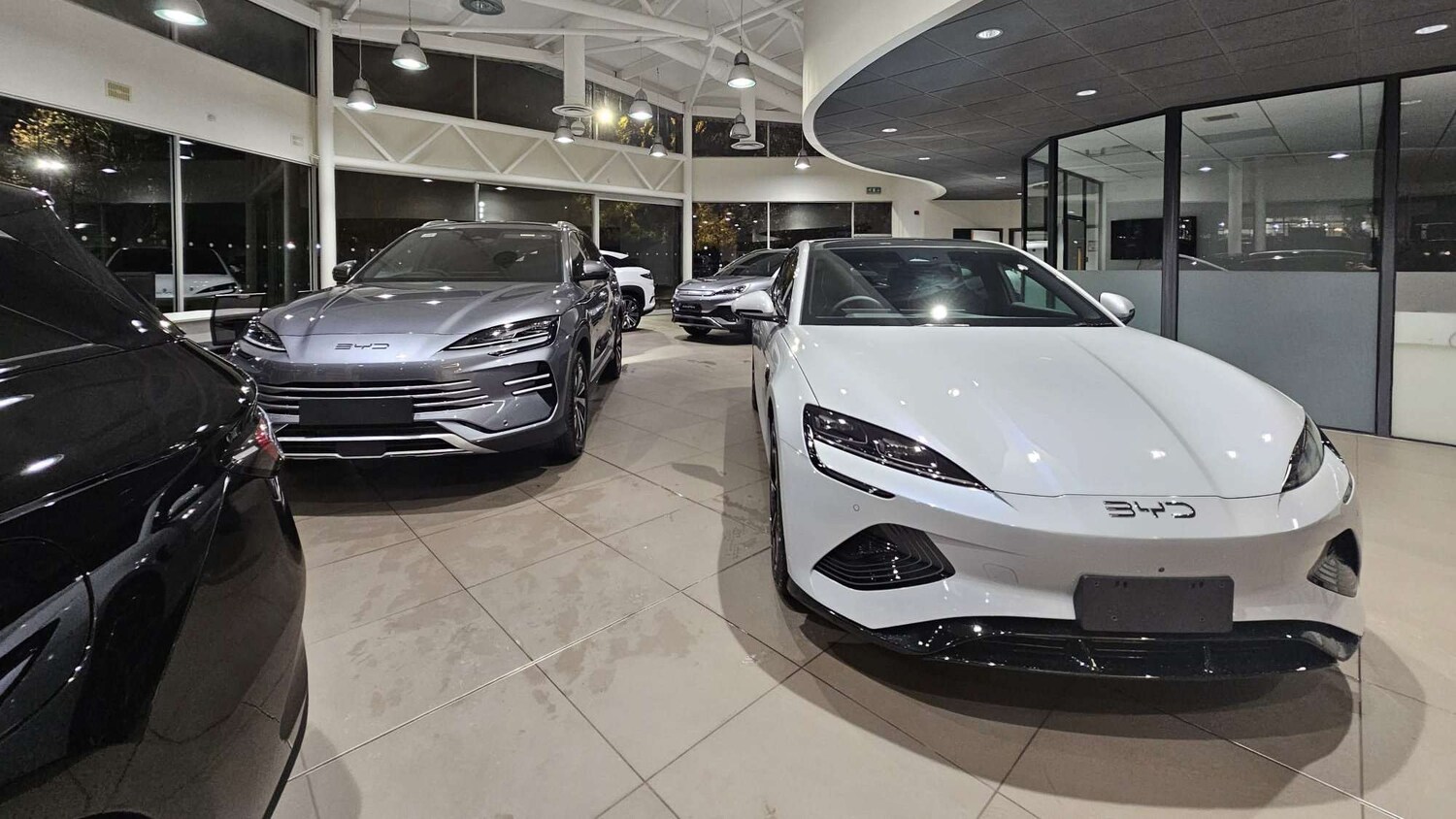 Used Vauxhall ADAM 2017 for sale - 77972619: Photo 5