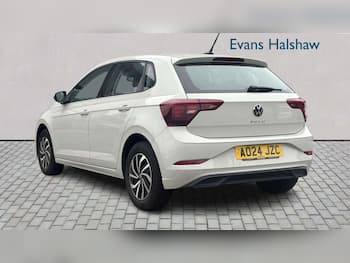 Used Volkswagen Polo 2024 for sale - 79716207: Photo