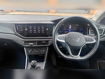 Used Volkswagen Polo 2024 for sale - 79716207: Photo