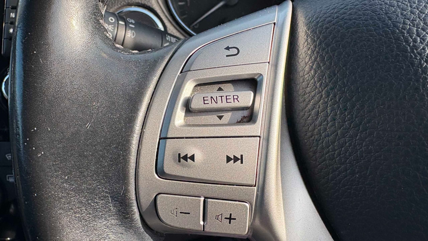 Used Nissan Qashqai 2017 for sale - 77960790: Photo 12