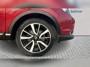 Used Nissan Qashqai 2017 for sale - 77960790: Photo