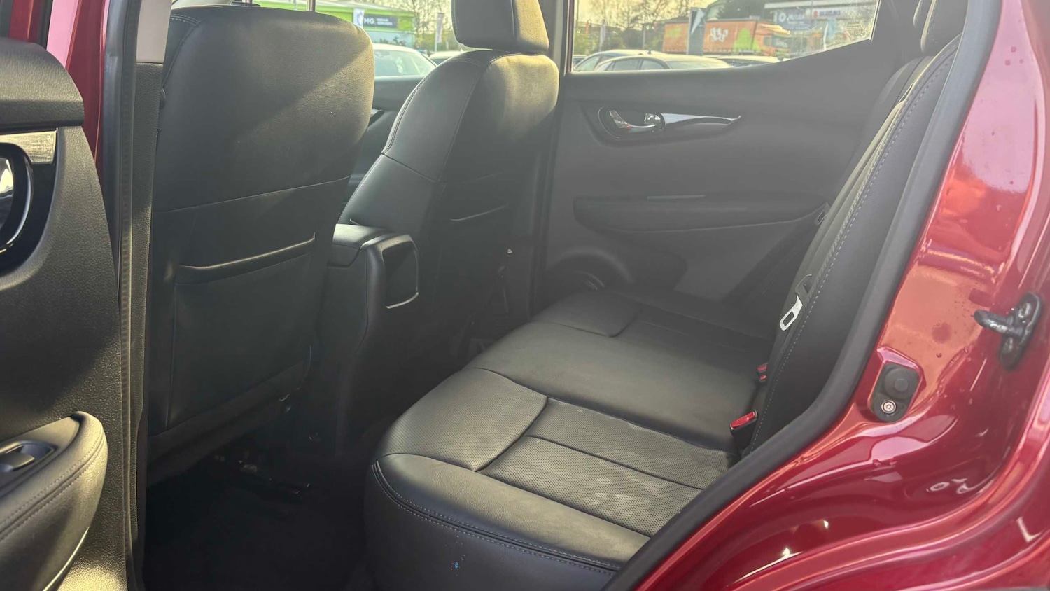 Used Nissan Qashqai 2017 for sale - 77960790: Photo 8