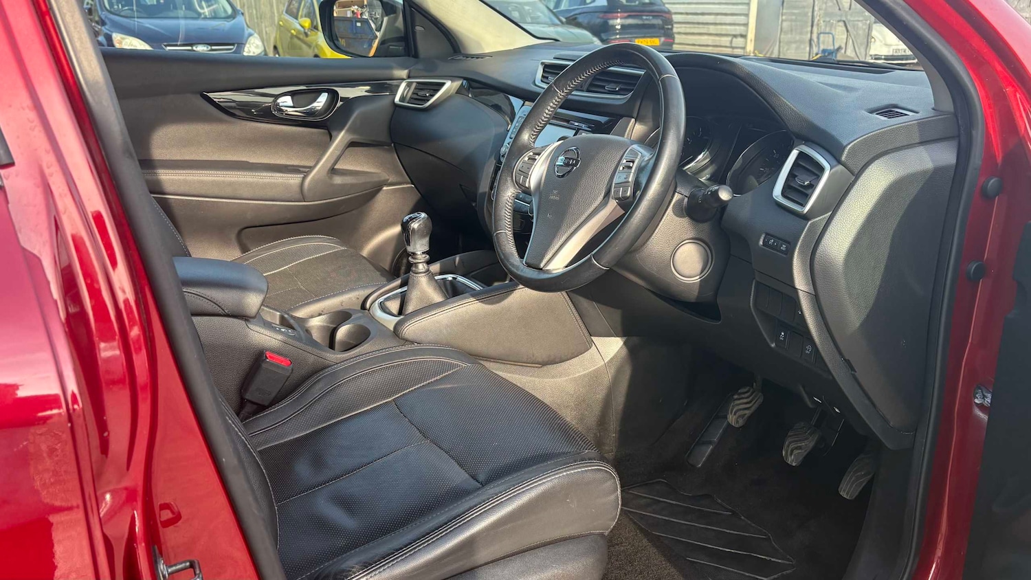 Used Nissan Qashqai 2017 for sale - 77960790: Photo 9