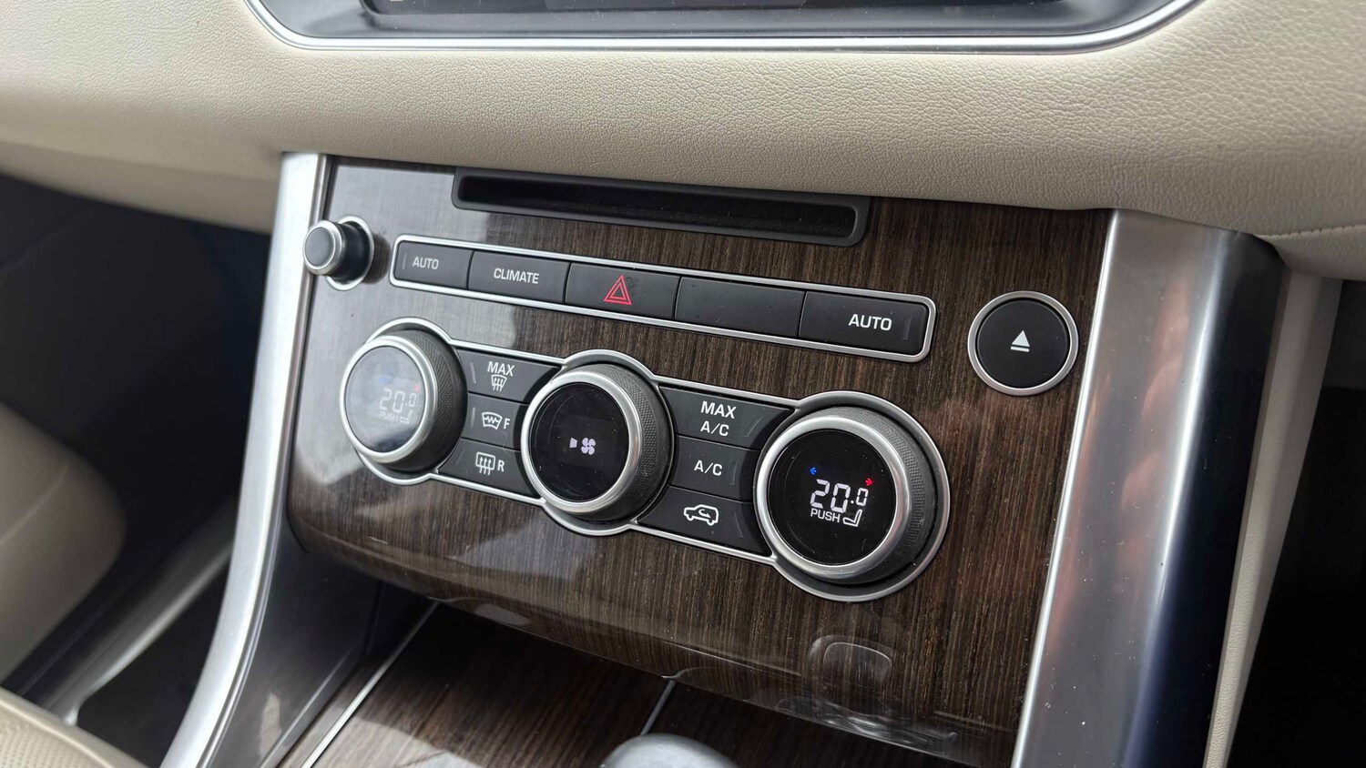 Used Land Rover Range Rover Sport for sale - 77860025: Photo 16