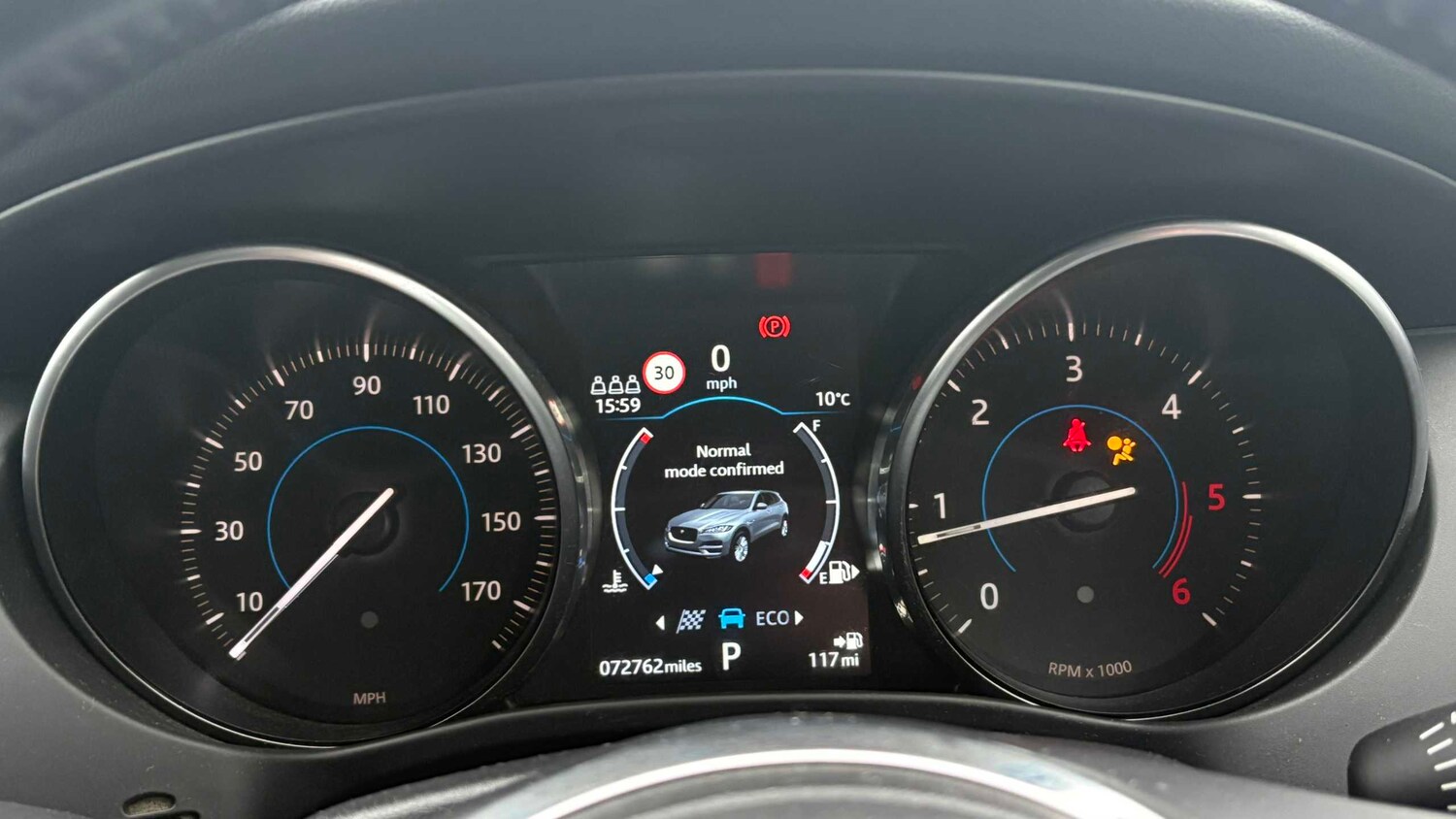 Used Jaguar F-Pace 2019 for sale - 77856391: Photo 15