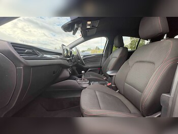 Used Ford Focus 2023 for sale - 78551232: Photo