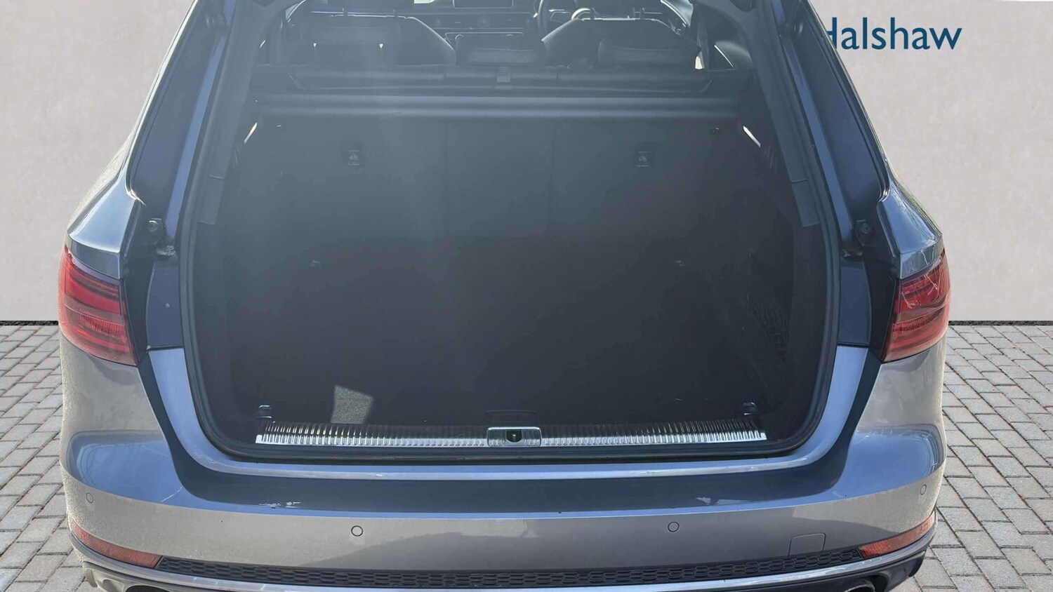 Used Audi A4 2018 for sale - 77928590: Photo 11