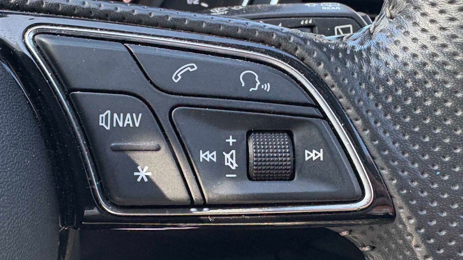 Used Audi A4 2018 for sale - 77928590: Photo 19