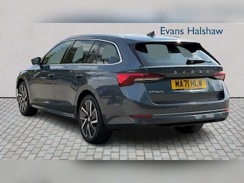 Used Skoda Octavia 2021 for sale - 79065087: Photo