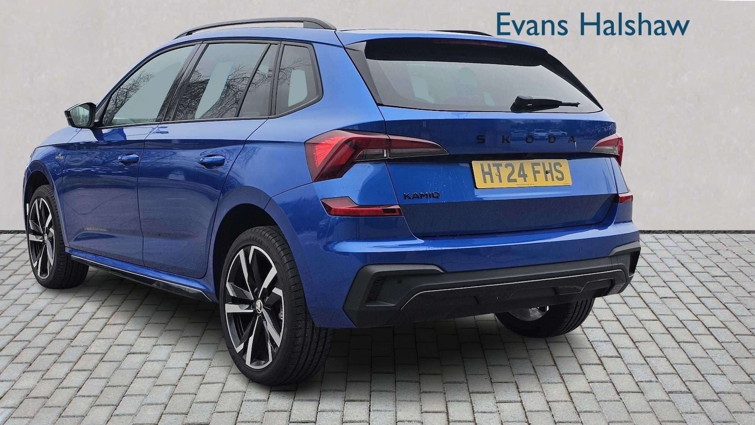 Used Skoda Kamiq for sale - 77862245: Photo 2