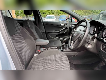 Used Vauxhall Astra 2016 for sale - 78639268: Photo