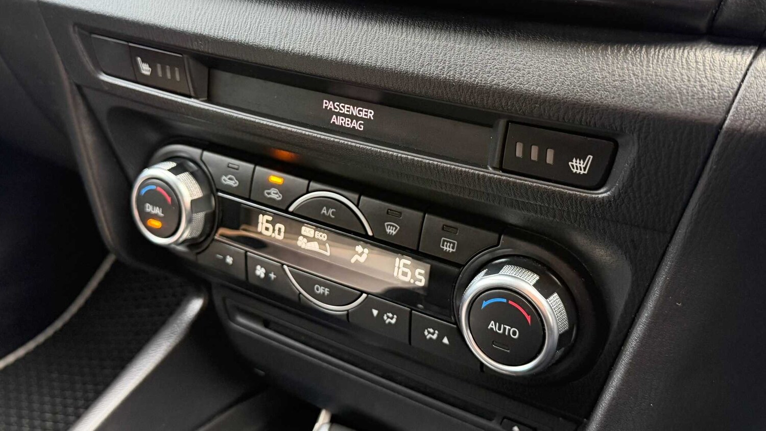 Used Mazda Mazda3 for sale - 77860152: Photo 14