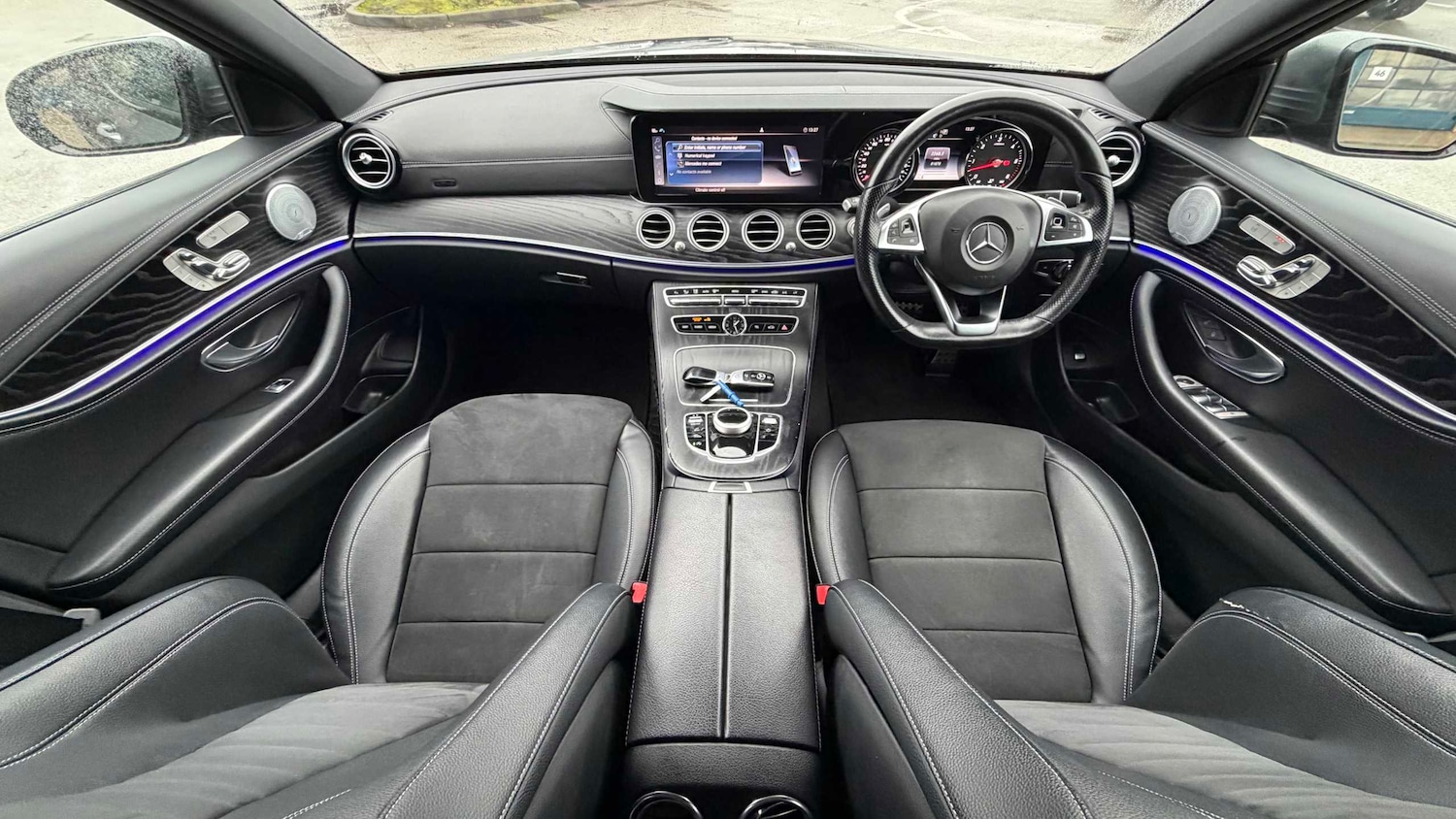 Used Mercedes-Benz E Class for sale - 77857231: Photo 8