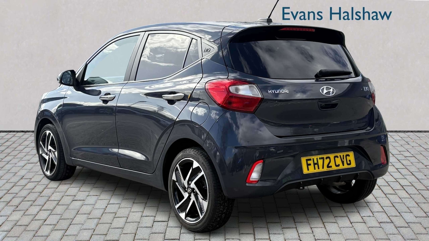 Used Hyundai i10 for sale - 77857433: Photo 2