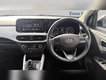 Used Hyundai i10 2023 for sale - 77857433: Photo