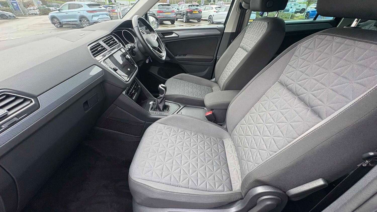 Used Volkswagen Tiguan for sale - 77859241: Photo 11