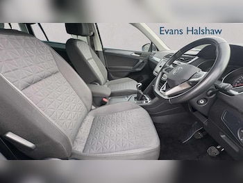 Used Volkswagen Tiguan 2022 for sale - 77859241: Photo