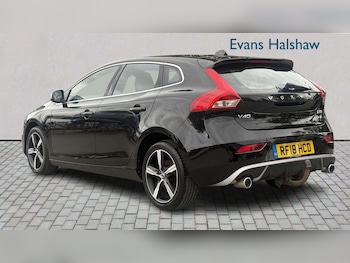 Used Volvo V40 2018 for sale - 78925290: Photo