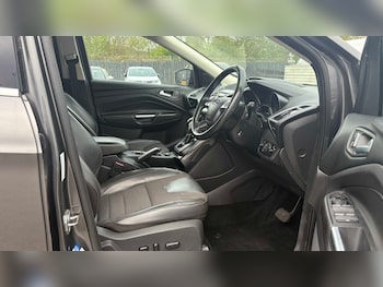 Used Ford Kuga 2015 for sale - 78234077: Photo