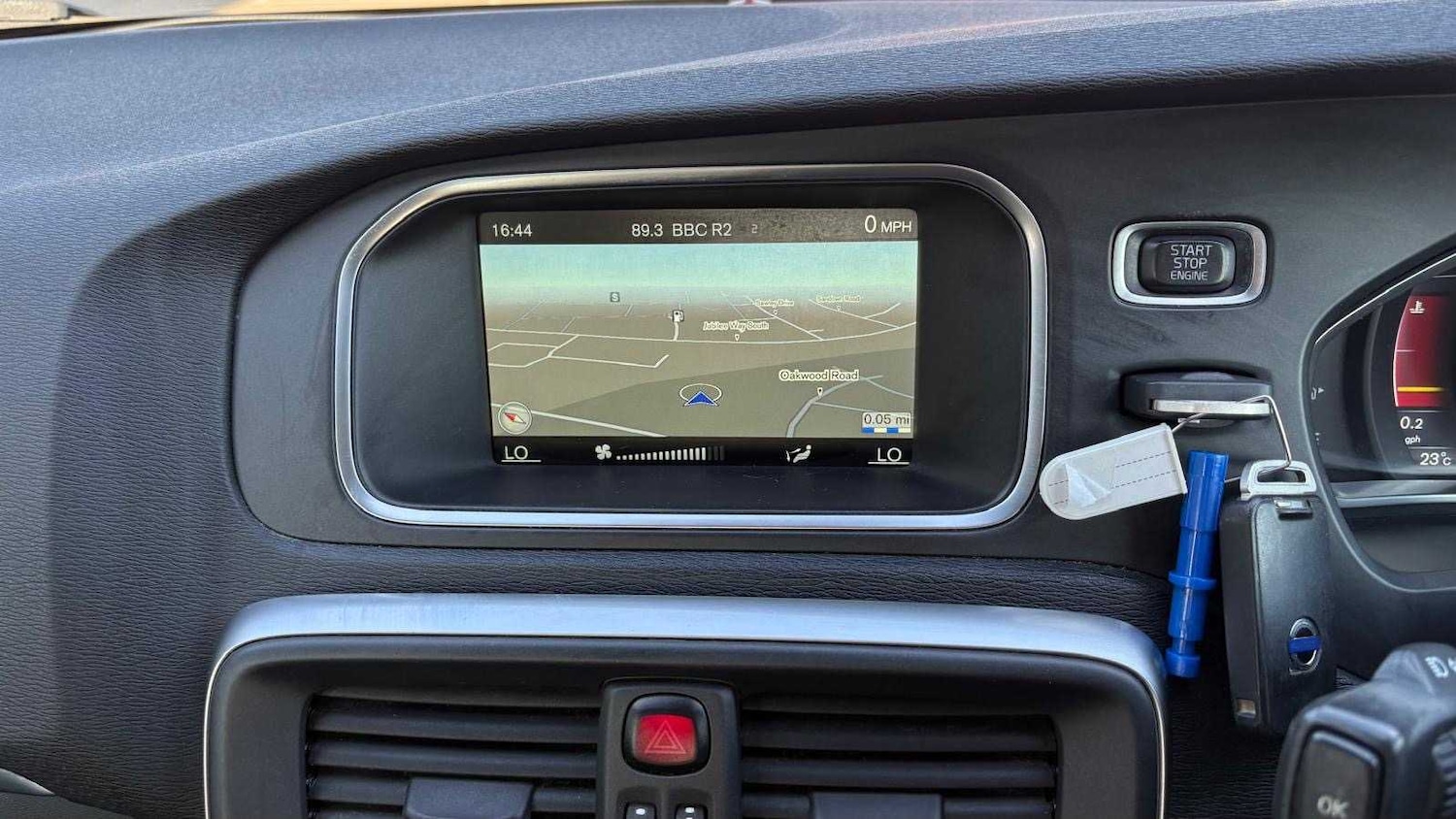 Used Volvo V40 2015 for sale - 78161403: Photo 12