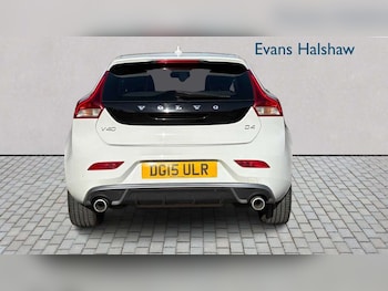 Used Volvo V40 2015 for sale - 78161403: Photo