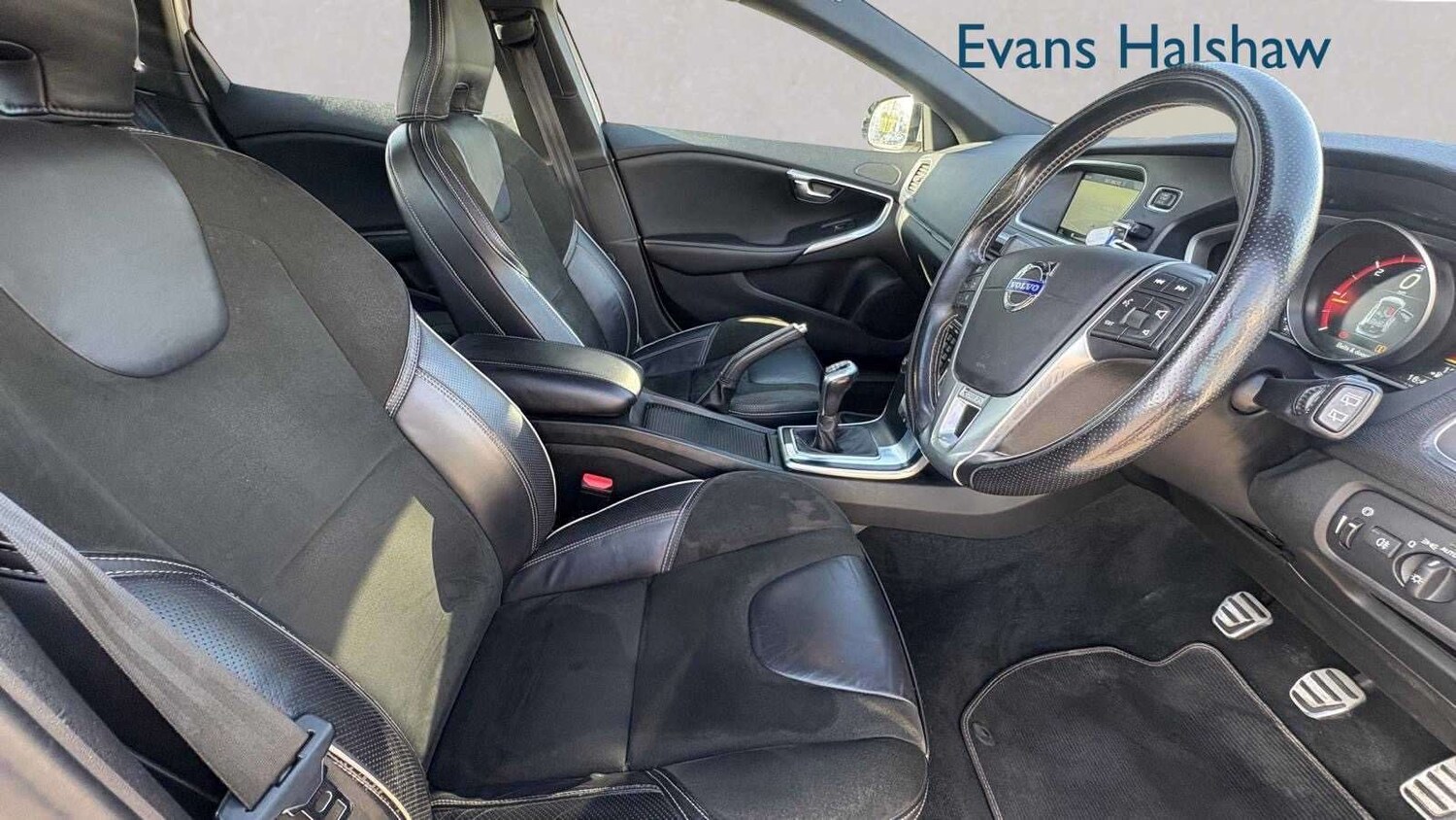 Used Volvo V40 2015 for sale - 78161403: Photo 7