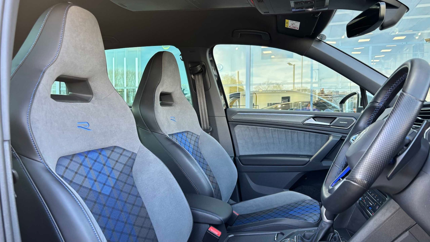 Used Volkswagen Tiguan 2023 for sale - 78076990: Photo 12