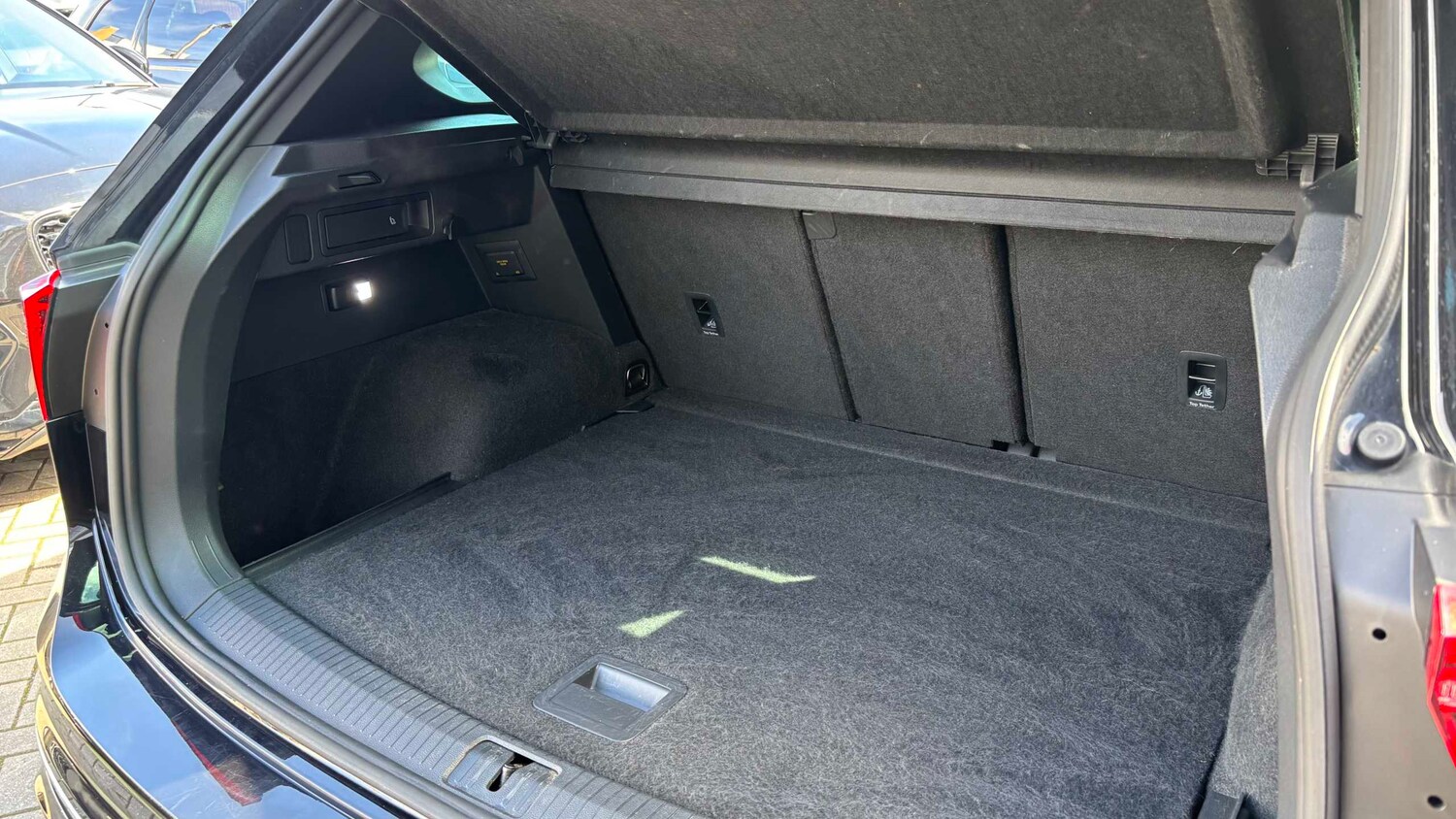 Used Volkswagen Tiguan 2023 for sale - 78076990: Photo 34