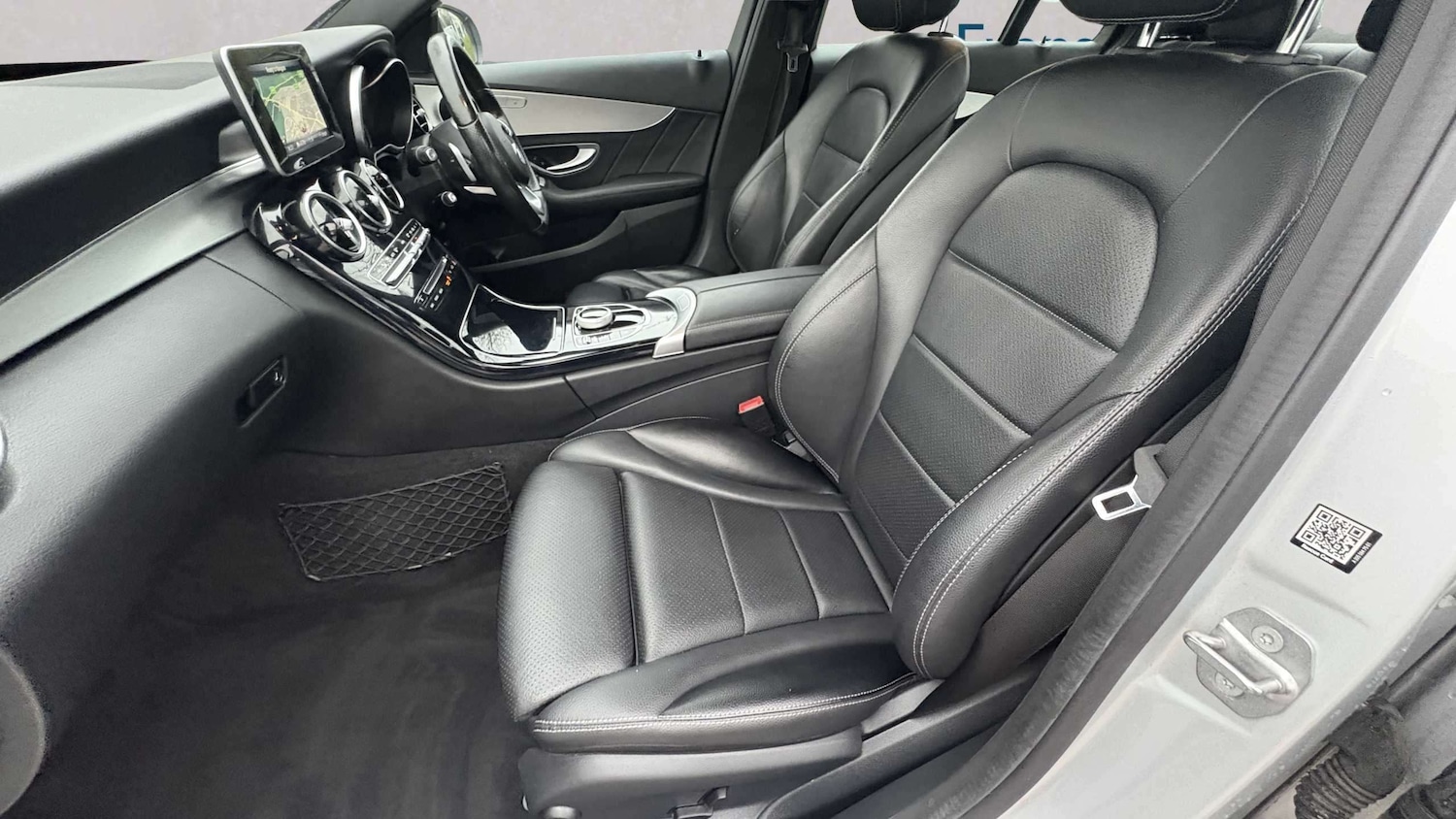 Used Mercedes-Benz C Class 2018 for sale - 77995924: Photo 5