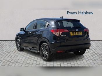 Used Honda HR-V 2018 for sale - 79028092: Photo