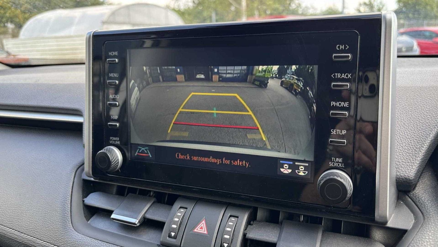 Used Toyota RAV4 2020 for sale - 77979572: Photo 18