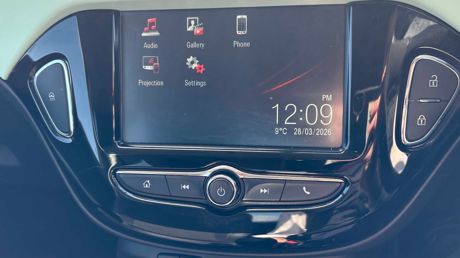 Used Vauxhall ADAM 2017 for sale - 78104350: Photo 15