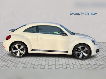 Used Volkswagen Beetle 2013 for sale - 77961125: Photo